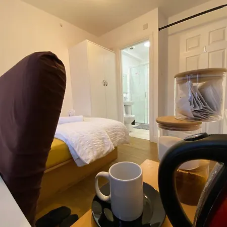 Nice Living Serviced Accommodations 4 Coventry Exterior photo