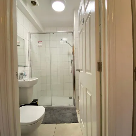 Nice Living Serviced Accommodations 4 Coventry Exterior photo